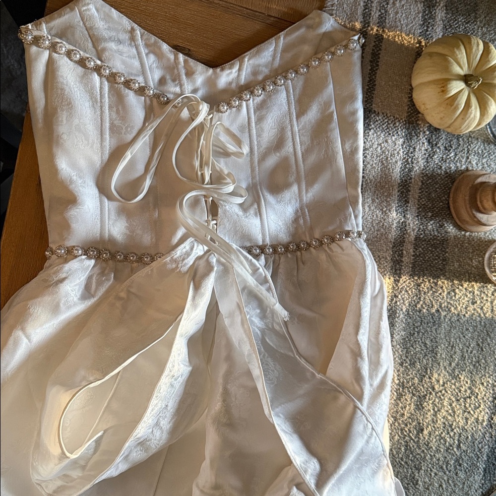 V. Chapman White Strapless Beaded Mini Dress - Picture 4 of 4